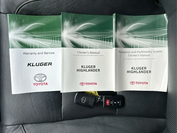 2014 Toyota Kluger Grande AWD Leather Seats Sunroof