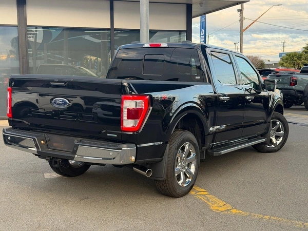 2024 Ford F-150 Lariat 4WD Automatic