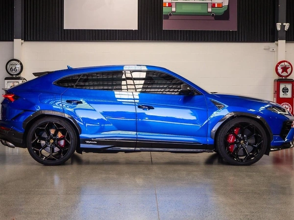 2024 Lamborghini Urus Performante 636 Automatic Petrol